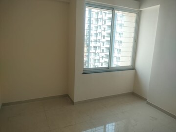 Room in 2 BHK Apartment at Parklane Lifeseasons, Dhanori – for Sale