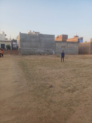  Plot – Exterior View View at Dheeraj Nagar - for Sale