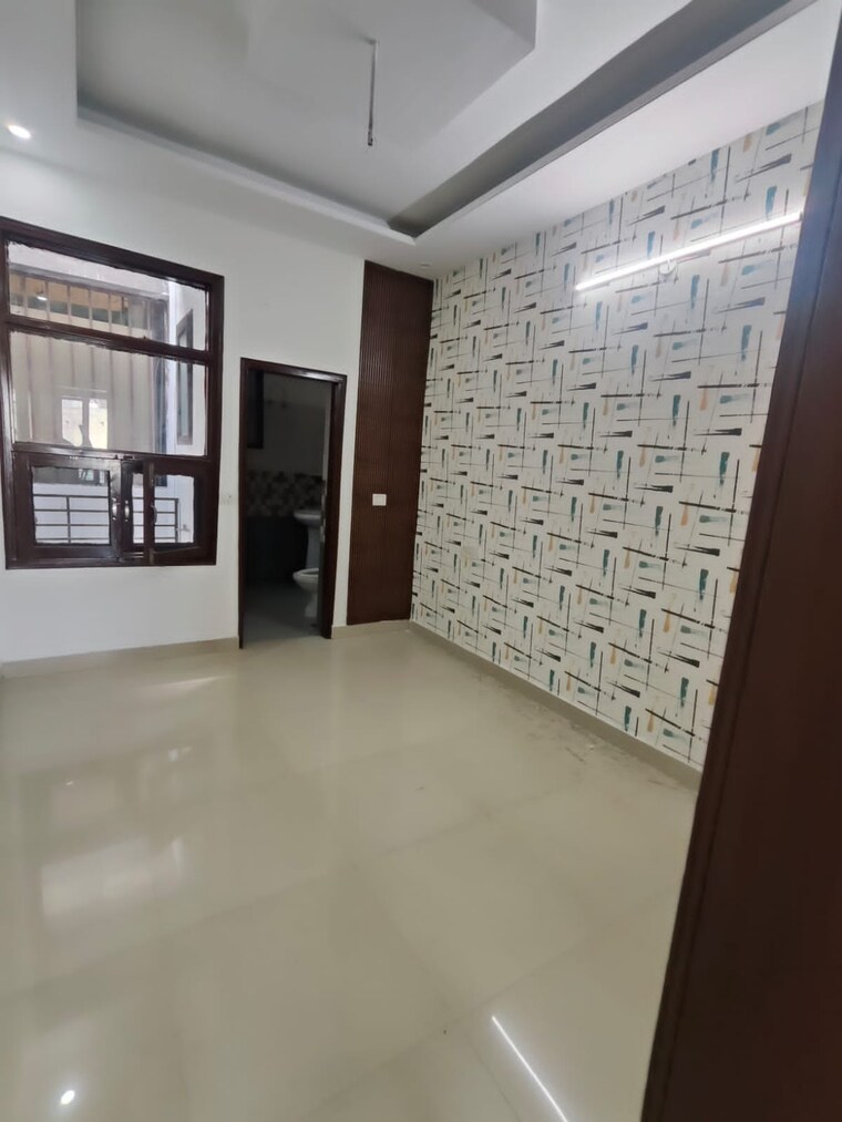 Master Bedroom, guru-nanak-enclave 2 Bedroom 1000 Sq.Ft. Builder Floor In Dhakoli Village Zirakpur 8469726
