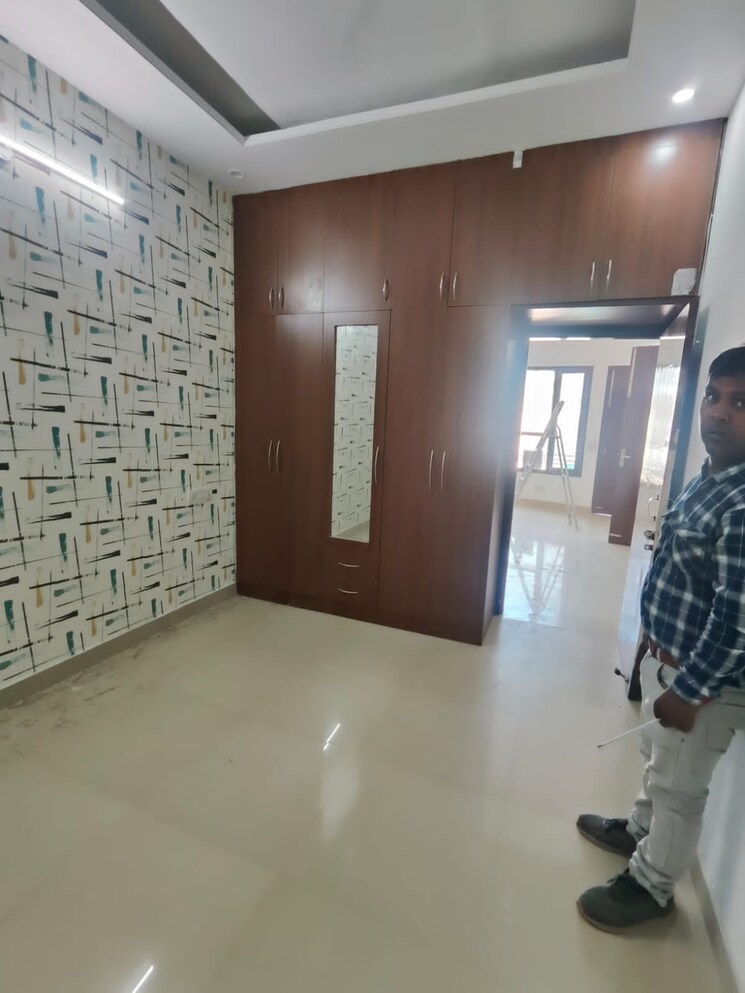 Master Bedroom, guru-nanak-enclave 2 Bedroom 1000 Sq.Ft. Builder Floor In Dhakoli Village Zirakpur 8469726