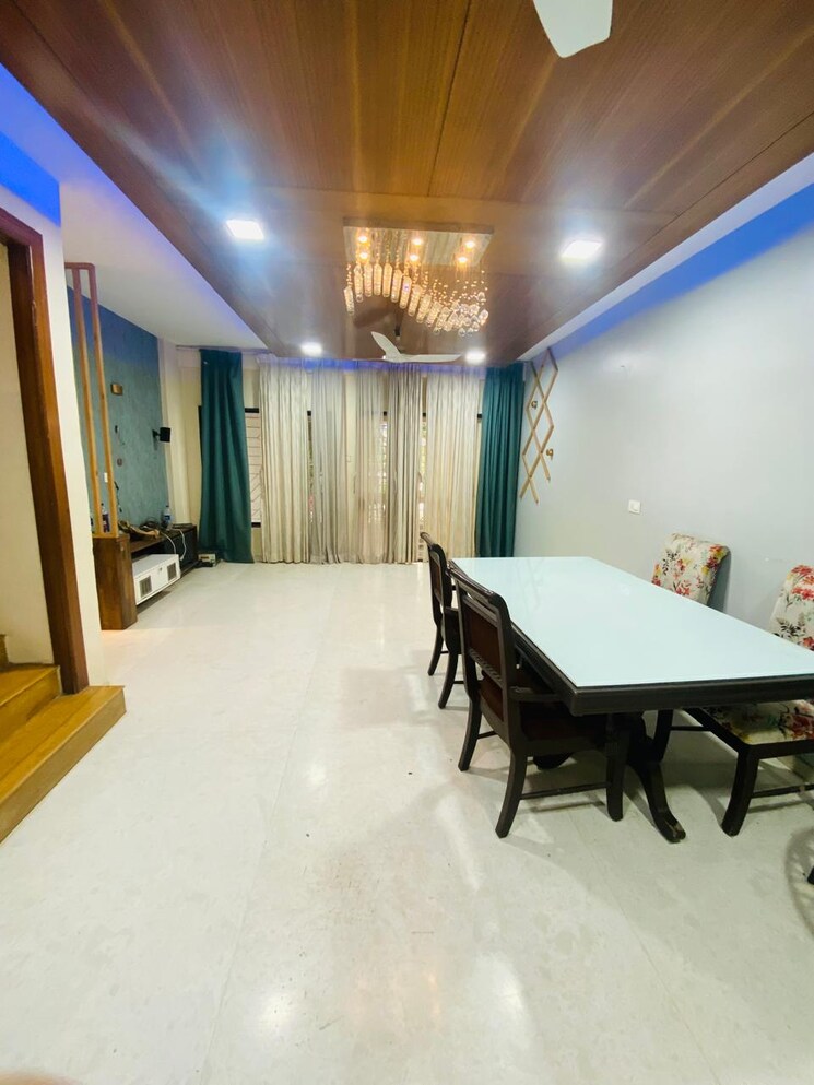 Master Bedroom, multicon-cinderella 3 Bedroom 2500 Sq.Ft. Villa In Baner Pune 8469910