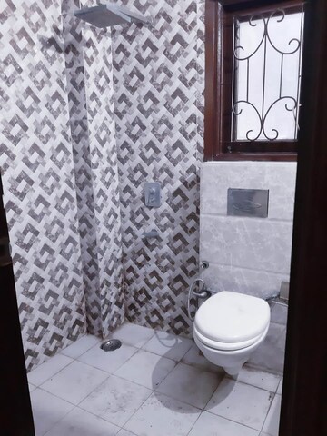 Bathroom in 2 BHK Builder Floor at Govindpuri – for Rent