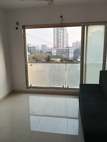 Master Bedroom in 1 BHK Apartment at Mohid Swiz Heights, Andheri West – for Rent