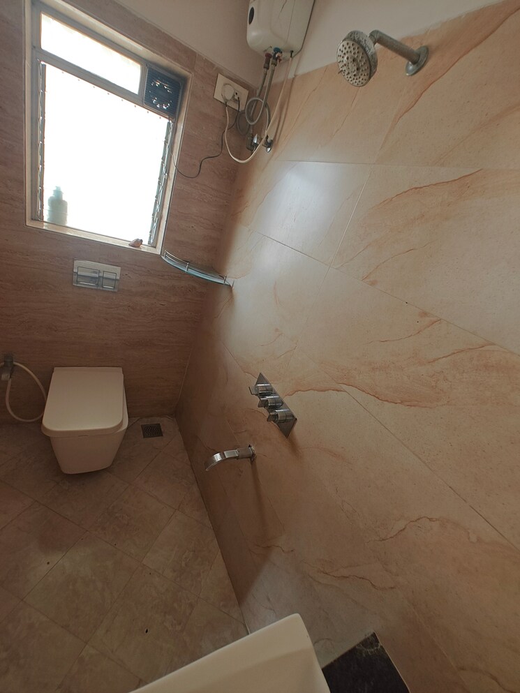 Bathroom, rattan-icon 2 Bedroom 1130 Sq.Ft. Apartment In Seawoods Sector 50 Navi Mumbai 8470050