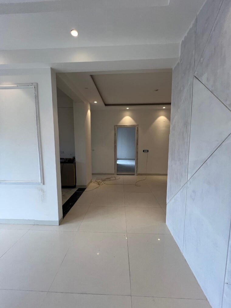 Other, ambala highway 2 Bedroom 1300 Sq.Ft. Apartment In Ambala Highway Zirakpur 8470110