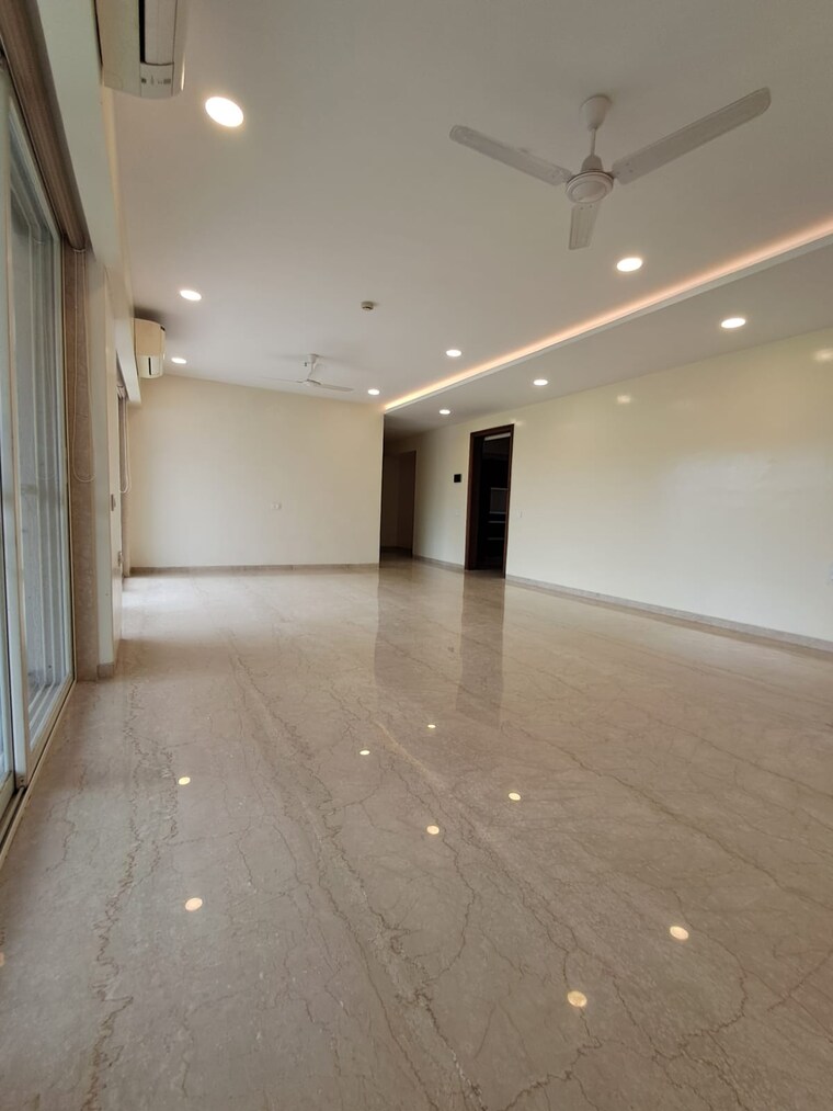 Master Bedroom, supreme-amadore 5 Bedroom 3200 Sq.Ft. Apartment In Baner Pune 8470095