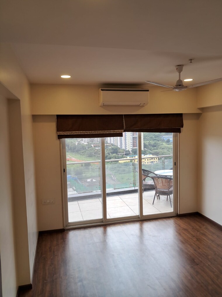 Master Bedroom, supreme-amadore 5 Bedroom 3200 Sq.Ft. Apartment In Baner Pune 8470095