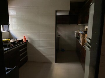 Kitchen in 3.5 BHK Apartment at Akash Ganga CHS Andheri, Andheri West – for Rent