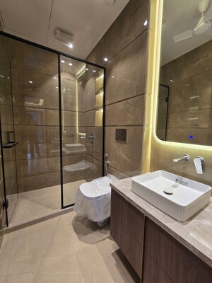 4 BHK Builder Floor – Exterior View View at DLF Atria, Dlf Phase ii - for Sale