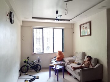 Master Bedroom in 2 BHK Apartment at Lodha Paradise, Majiwada – for Sale