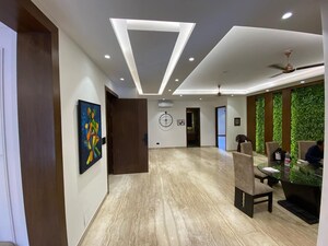 Bedroom in 4 BHK Builder Floor at BPTP Amstoria Country Floor, Sector 102 – for Sale