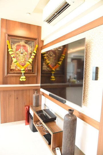  2.5 BHK Apartment at Neelkanth Greens, Manpada – for Sale