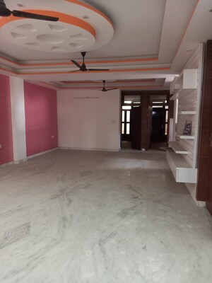 Gym in 2 BHK Builder Floor at Vaishali Sector 6 – for Sale
