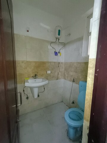 Bathroom in 3 BHK Villa at Amrapali Leisure Park, Amrapali Leisure Valley – for Rent