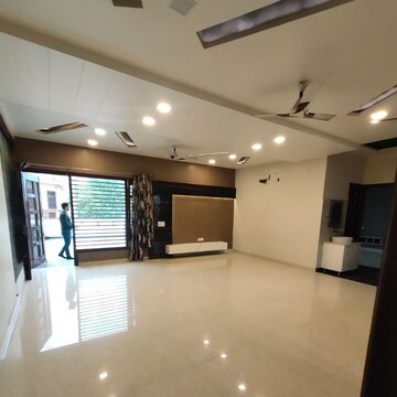 Room in 2 BHK Independent House at Sector 12 – for Rent