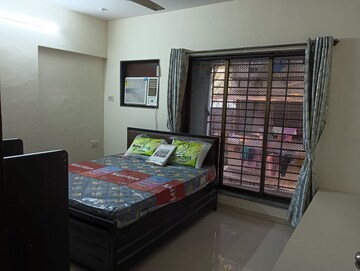 2 BHK Apartment For Rent in Vile Parle East