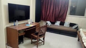 Master Bedroom in 2 BHK Apartment at Koregaon Park – for Rent