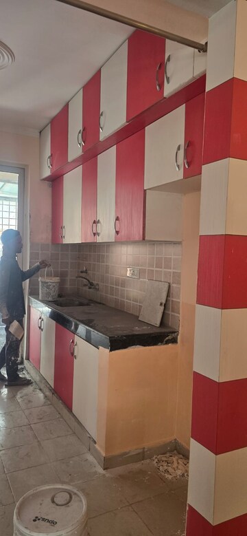 Kitchen in 3 BHK Builder Floor at Omaxe Heights, Sector 86 – for Rent