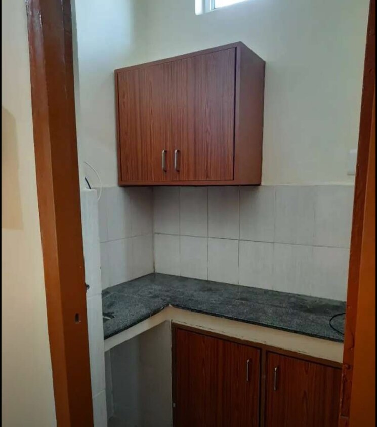 Kitchen, hazratganj 1 Bedroom 390 Sq.Ft. Builder Floor In Hazratganj Lucknow 8470691