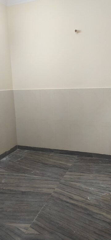 1 RK Builder Floor For Rent in Kalkaji