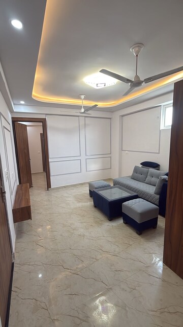 Master Bedroom in 3 BHK Apartment at Amrapali Golf Homes, Sector 4, Greater Noida – for Sale
