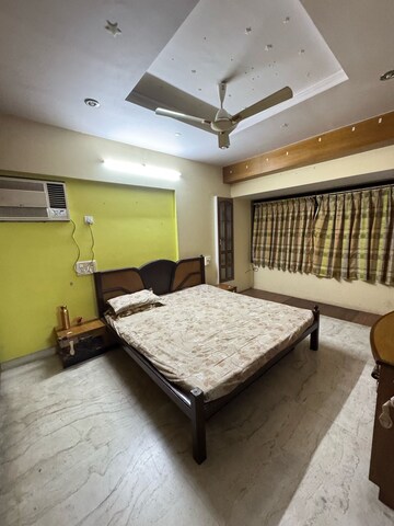 Bedroom in 2 BHK Apartment at Cubic Mall, Chembur – for Rent