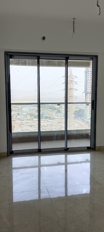 Room in 2 BHK Apartment at Neumec Shreeji Towers, Wadala East – for Sale