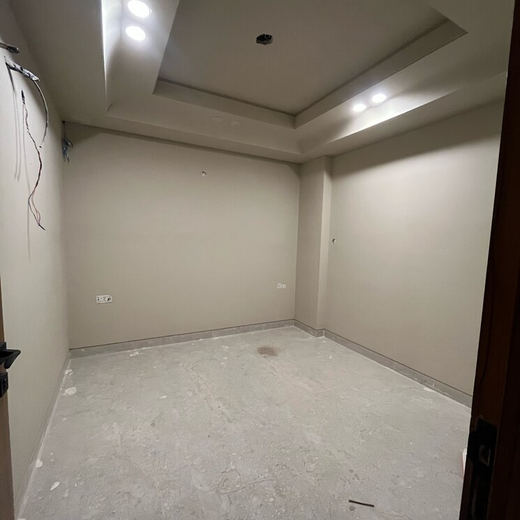 Room, dera mandi 2 Bedroom 800 Sq.Ft. Builder Floor In Dera Mandi Delhi 8470879