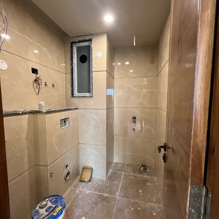 Bathroom, dera mandi 2 Bedroom 800 Sq.Ft. Builder Floor In Dera Mandi Delhi 8470879