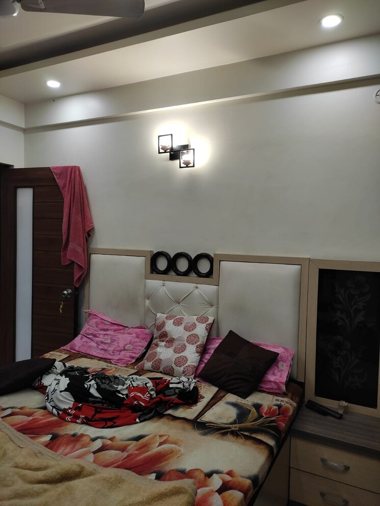 Bedroom, moti nagar 3 Bedroom 1600 Sq.Ft. Apartment In Moti Nagar Delhi 8470881