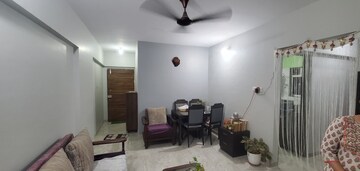 Master Bedroom in 1.5 BHK Apartment at Tilak Nagar Building, Tilak Nagar – for Rent