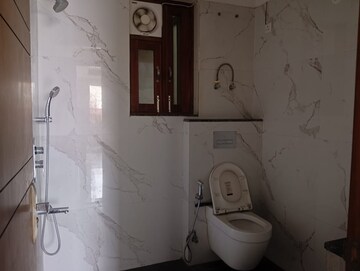 Bathroom in 3 BHK Apartment at Gail CGHS, Sector 56 – for Rent