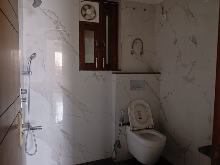 Bathroom, gail-cghs 3 Bedroom 2000 Sq.Ft. Apartment In Sector 56 Gurgaon 8470929