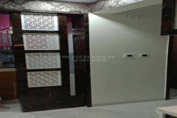 Room in 2 BHK Apartment at Cloud 36 Mumbai, Ghansoli – for Sale