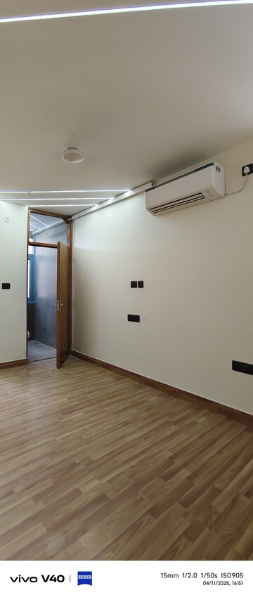 3 BHK Apartment For Rent in Defence Colony