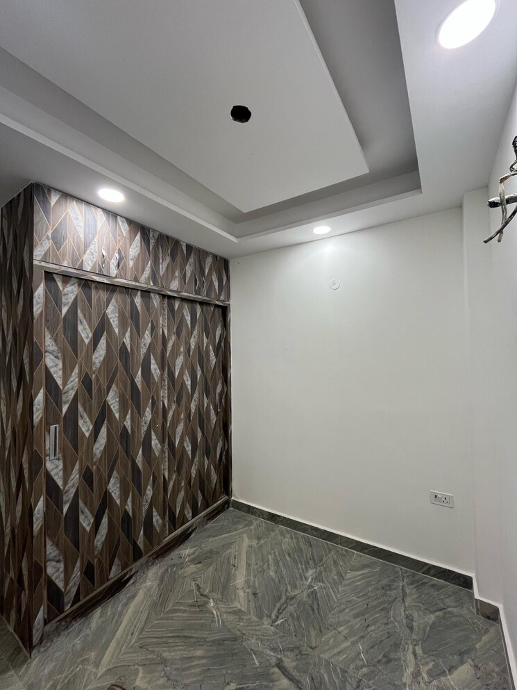 Bedroom, rohini sector 23 3 Bedroom 900 Sq.Ft. Apartment In Rohini Sector 23 Delhi 8470942