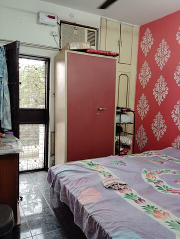 Bedroom in 2.5 BHK Apartment at Jahaz Apartments, Paschim Vihar – for Rent