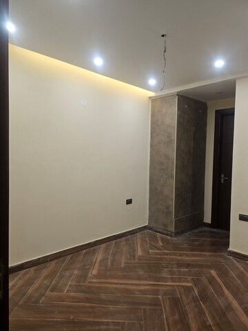 Floor Plan in 3 BHK Builder Floor at Sector 49 – for Sale