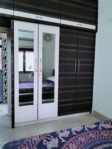 Master Bedroom in 2 BHK Apartment at Suchidham Complex, Goregaon East – for Rent
