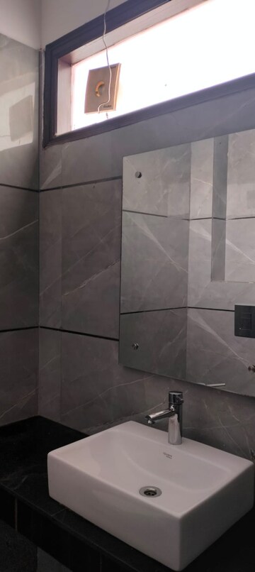 Bathroom in 1 BHK Apartment at Gupta Awas, Sector 43 – for Rent