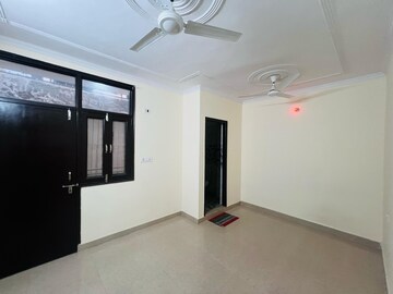 Master Bedroom in 2 BHK Builder Floor at Chattarpur – for Rent