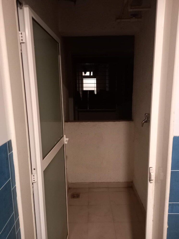 Balcony, lodha-amara 2 Bedroom 659 Sq.Ft. Apartment In Kolshet Road Thane 8471323