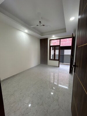 Master Bedroom in 1 BHK Builder Floor at Chattarpur – for Sale
