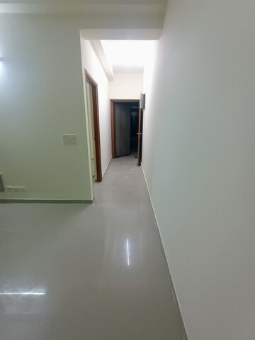 Furnished Amenities in 3 BHK Apartment at Mahagun Mywoods, Sector 16c Greater Noida – for Rent