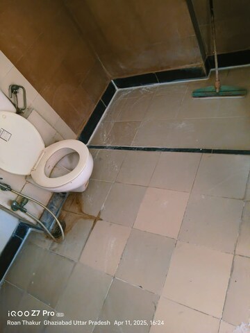 Bathroom in 2 BHK Apartment at Ansal Sushant Aquapolis, Dundahera – for Sale