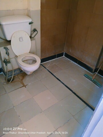 Bathroom in 2 BHK Apartment at Ansal Sushant Aquapolis, Dundahera – for Sale
