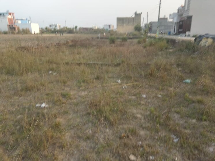 Garden, suman nagar  100 Sq.Yd. Plot In Suman Nagar Haridwar 8471555