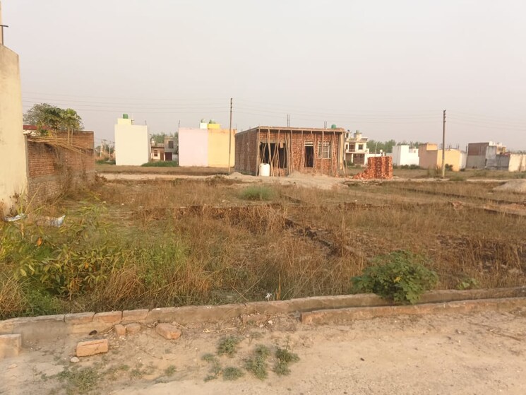 Garden, suman nagar  100 Sq.Yd. Plot In Suman Nagar Haridwar 8471555