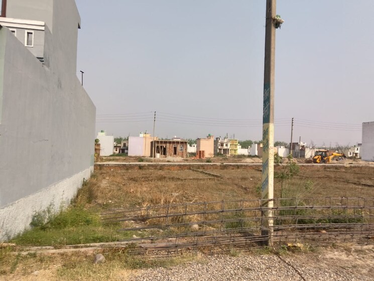 Garden, suman nagar  1000 Sq.Ft. Plot In Suman Nagar Haridwar 8471577