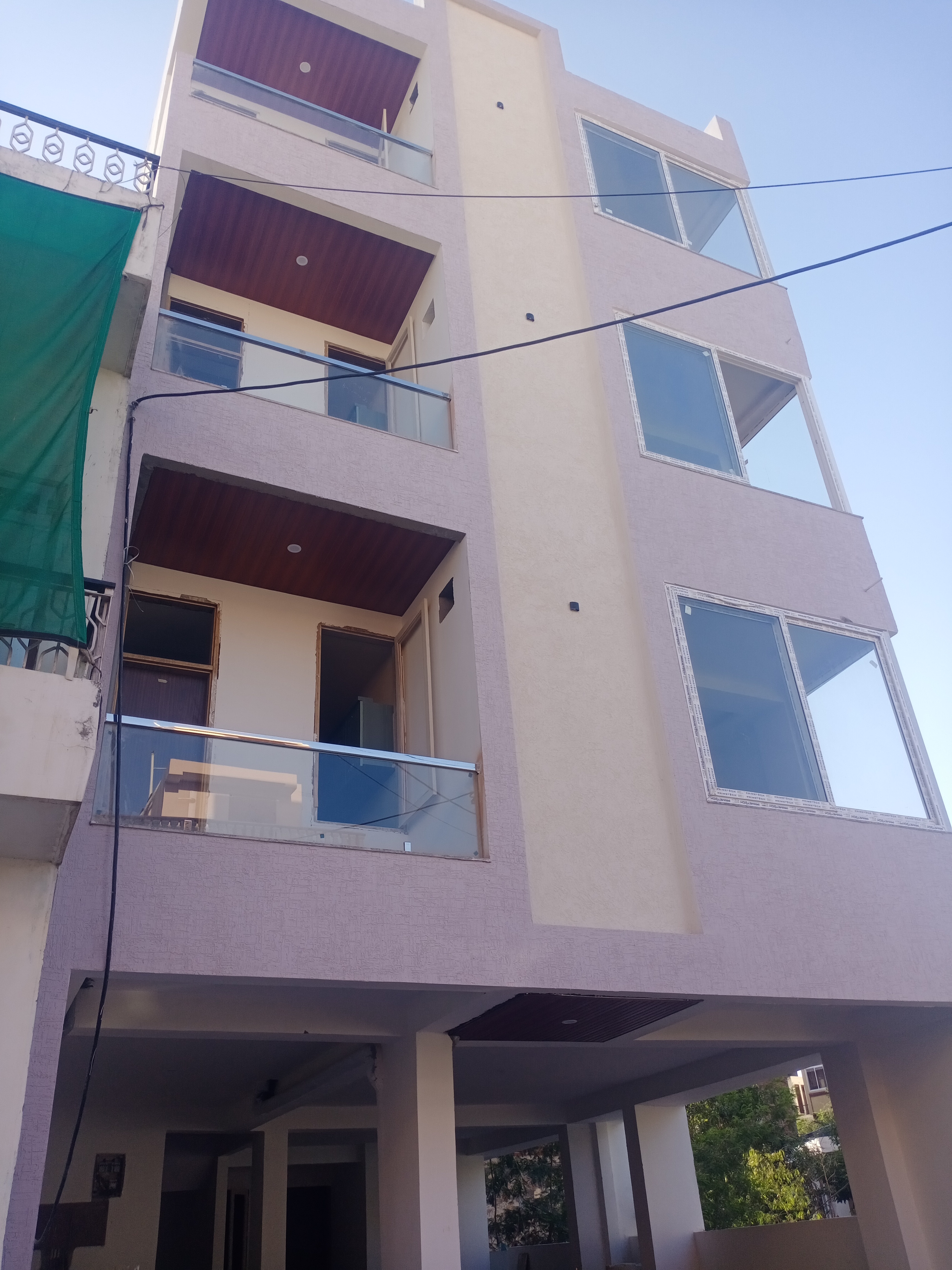 3 BHK Builder Floor For Sale in Sodala